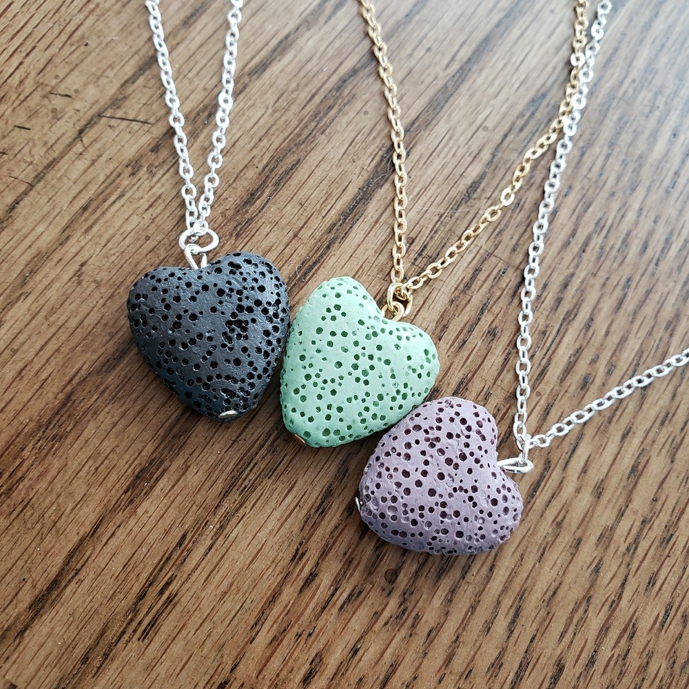 🔥3/$10 Lava rock heart necklace - Picture 4 of 7